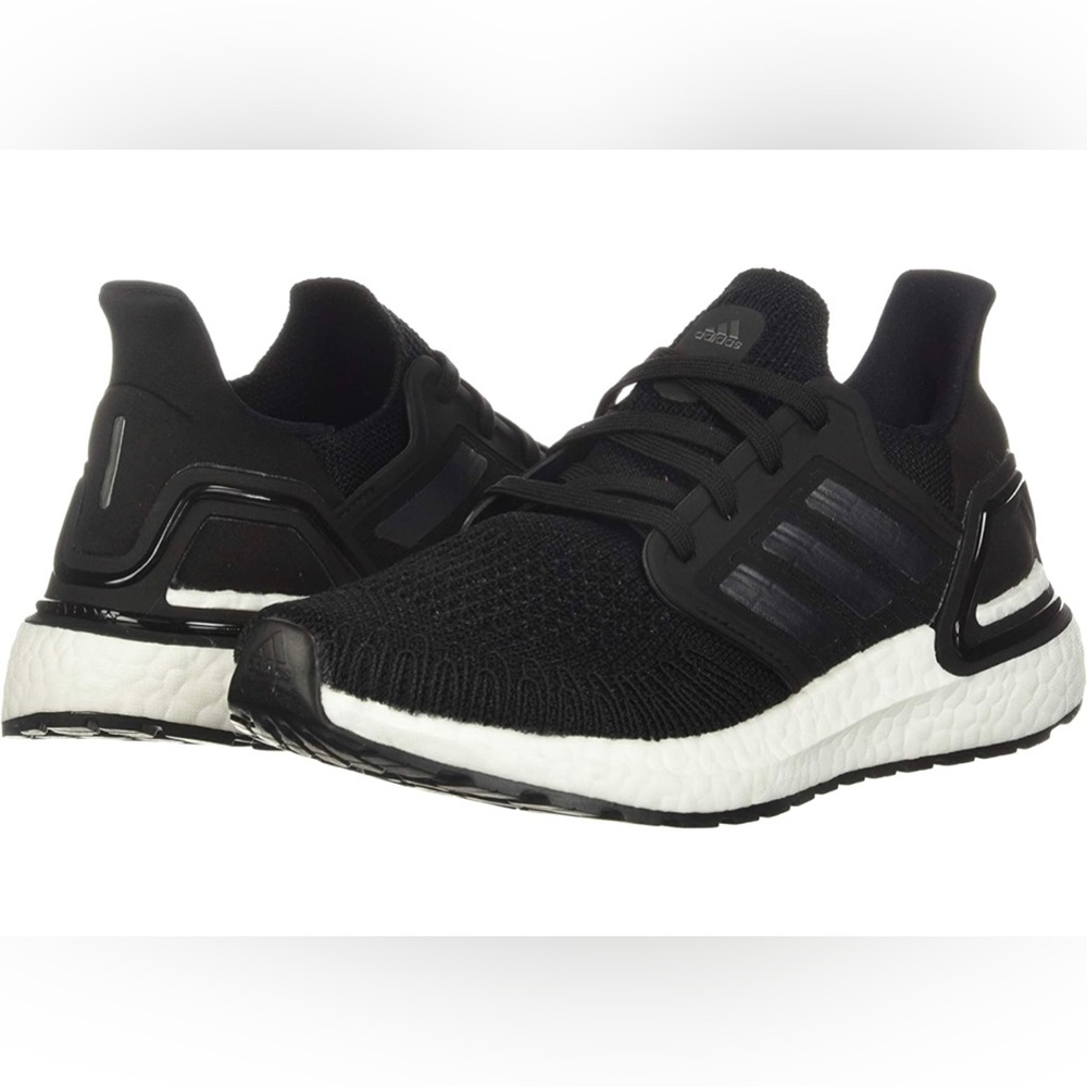 BRAND NEW IN BOX Adidas Women 5 1/2 Ultraboost DNA Sneaker